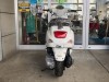 ベスパ LX125 ちょうどいい大きさ。足つき性もGoodなベスパです!