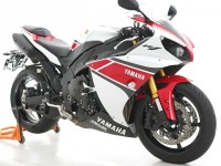 YZF-R1 / ヤマハ