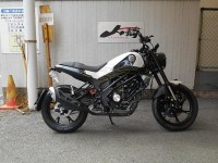 Leoncino125 / ベネリ