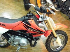 Crf50f ホンダ Crf50の販売情報 モトスポーツ Glad グラッド Alt アルト ウェビック バイク選び Crf50f ホンダ Crf50の販売情報 モトスポーツ Glad グラッド Alt アルト ウェビック バイク選び