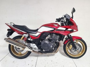 Cb400スーパーボルドール ホンダの新車 中古バイク一覧 ウェビック バイク選び