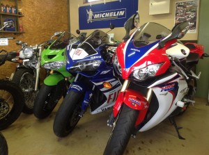 バイクボンバー