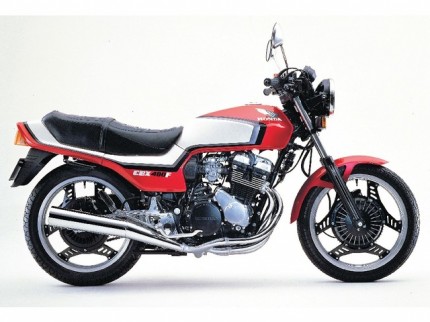 Cbx400f ホンダの新車 中古バイク一覧 ウェビック バイク選び