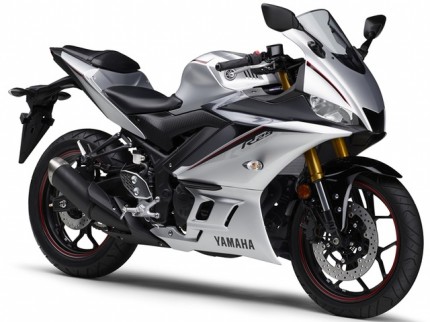 Yzf R25 ヤマハの新車 中古バイク一覧 ウェビック バイク選び