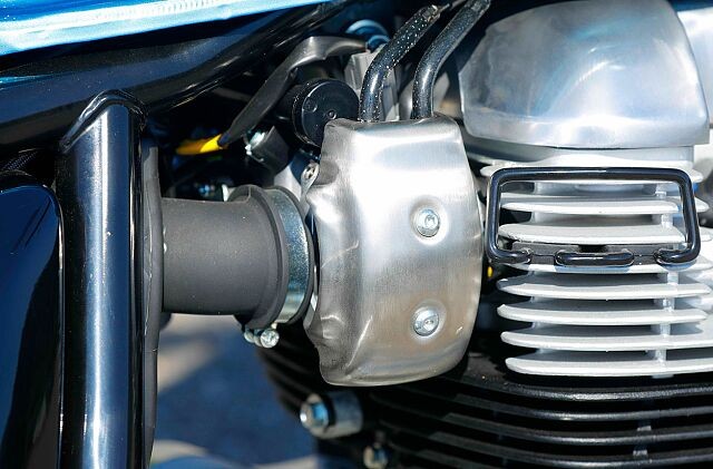 ロイヤルエンフィールド Continental GT 650 カフェレーサースタイル
