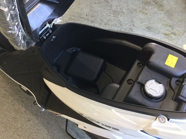 キムコ GP125i リアボックスプレゼント中!更に選べるバイク用品もプレゼント!
