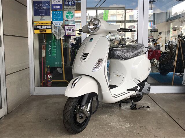 ベスパ LX125 ちょうどいい大きさ。足つき性もGoodなベスパです!