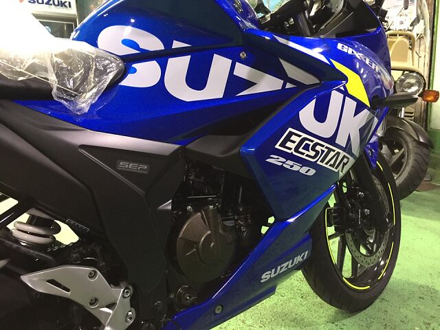 スズキ ジクサー SF250 最新モデルご予約受付中!お気軽にお問い合わせください☆
