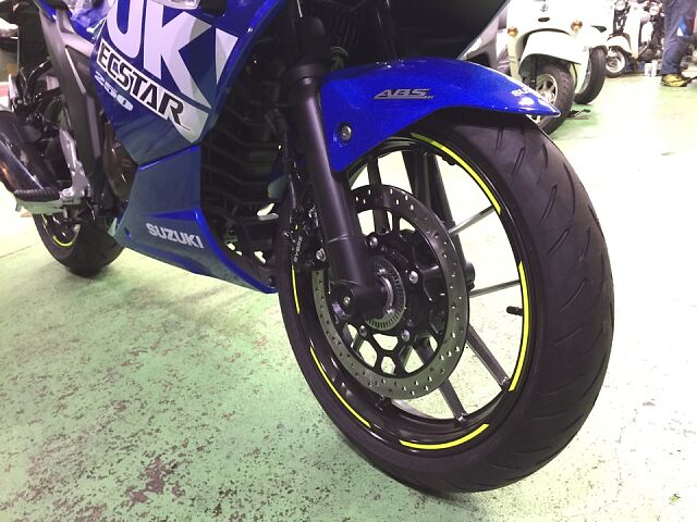 スズキ ジクサー SF250 最新モデルご予約受付中!お気軽にお問い合わせください☆