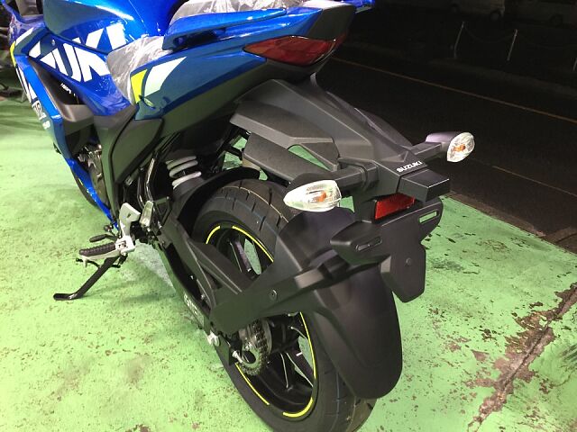スズキ ジクサー SF250 最新モデルご予約受付中!お気軽にお問い合わせください☆