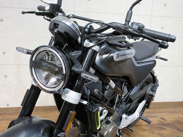 ハスクバーナ SVARTPILEN 125 スヴァルトピレン125!!セカンドバイクにもおすすめです♪