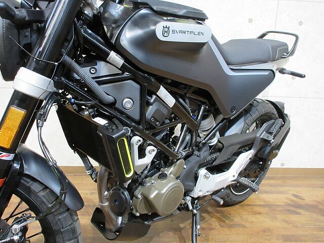 ハスクバーナ SVARTPILEN 125 スヴァルトピレン125!!セカンドバイクにもおすすめです♪