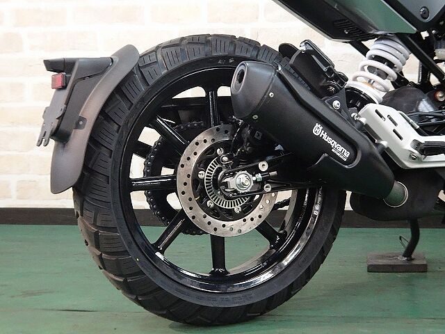 ハスクバーナ SVARTPILEN 250 ★ロードサービス一年付帯★2021年モデル★新車★