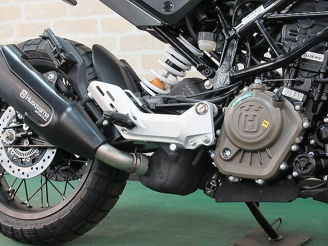 ハスクバーナ SVARTPILEN 125 ★ロードサービス一年付帯★2021年モデル★新車★