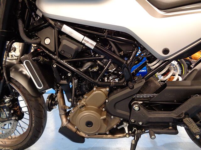 ハスクバーナ VITPILEN 401 静岡初ハスクバーナ正規取扱店です!373cc中型免許でOK♪