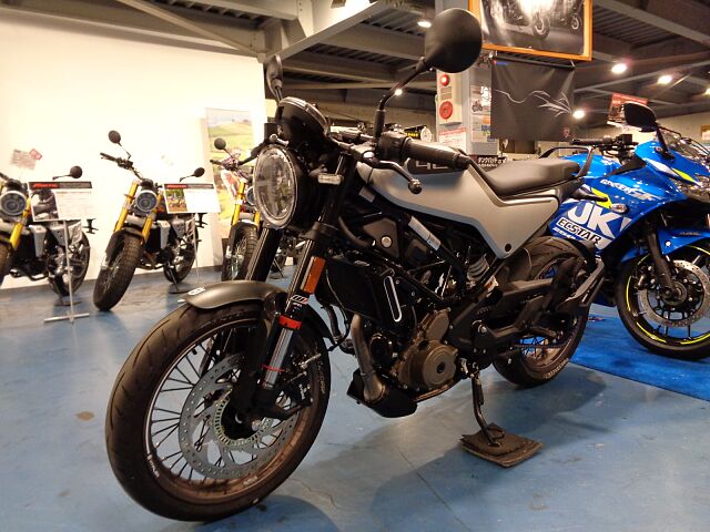 ハスクバーナ VITPILEN 401 静岡初ハスクバーナ正規取扱店です!373cc中型免許でOK♪