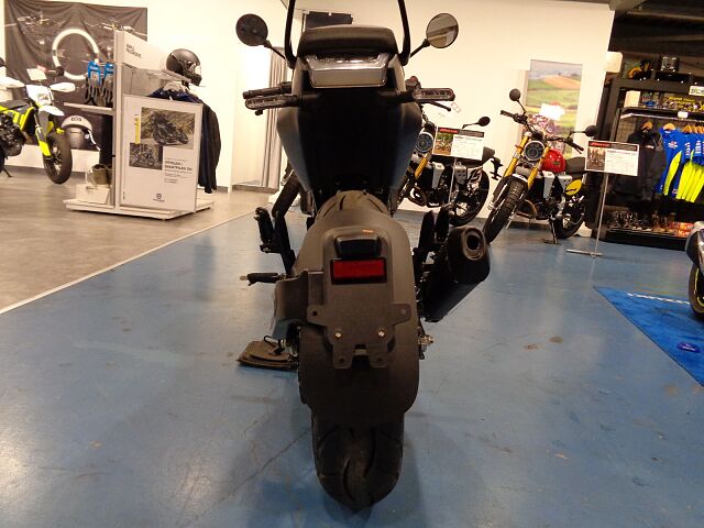 ハスクバーナ VITPILEN 401 静岡初ハスクバーナ正規取扱店です!373cc中型免許でOK♪
