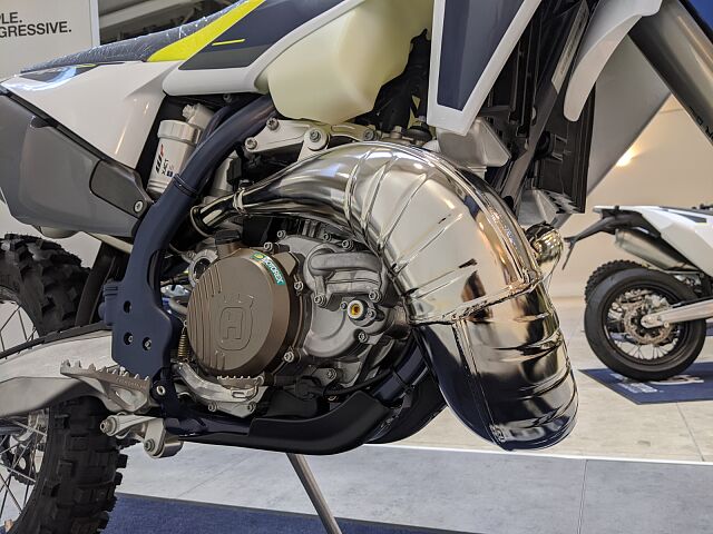 ハスクバーナ TE300