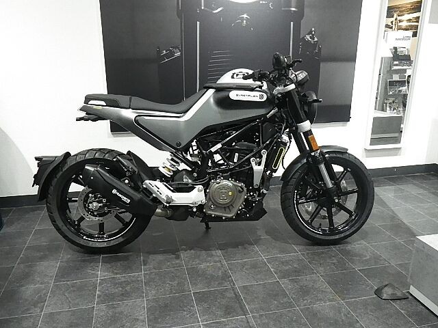 ハスクバーナ SVARTPILEN 250