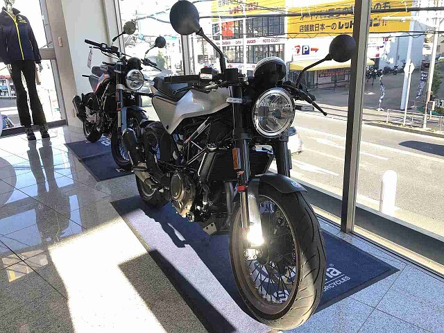 ハスクバーナ VITPILEN 401 【新車在庫あり】即納可能です! VITPILEN401