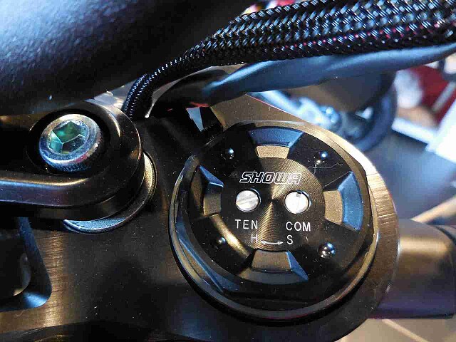 ドゥカティ STREETFIGHTER V4 【新車在庫あり】即納可能です! ストリートファイターV4