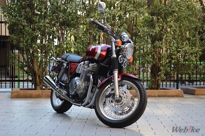 Cb1100 Ex 19 試乗インプレ 伝統の空冷直4をクラシックテイストで楽しめる1台