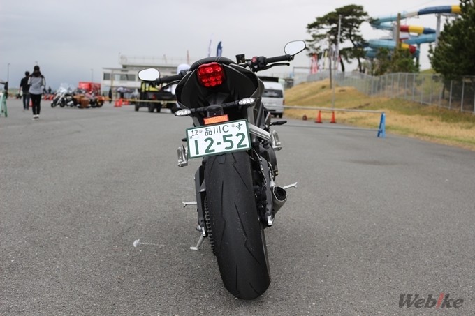 STREET_TRIPLE_03.jpg