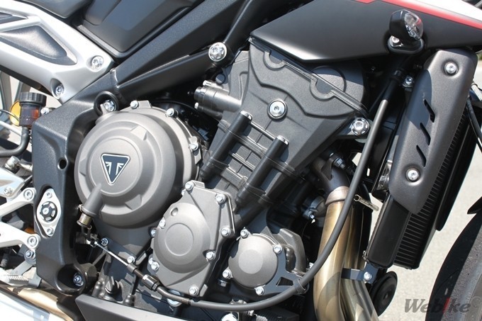 STREET_TRIPLE_20.jpg