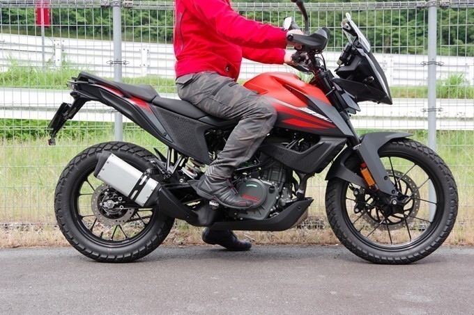 My Beloved Moto” An Outstanding and Sophisticated VT, the VTR250 Review!