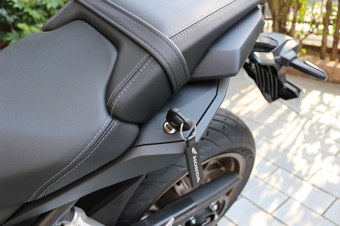 cb650r_33.jpg