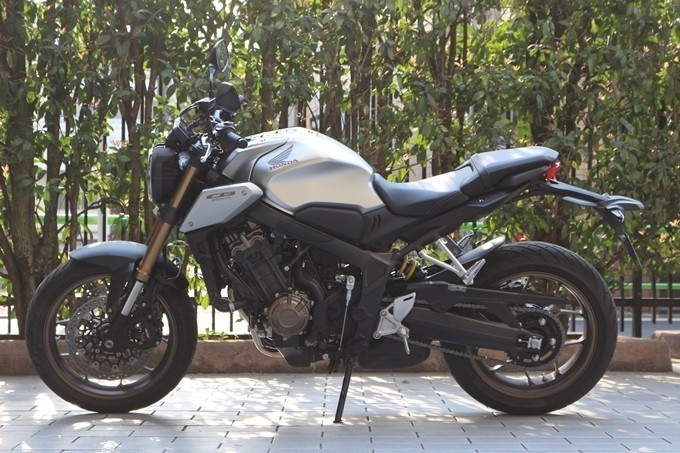 cb650r_35.jpg
