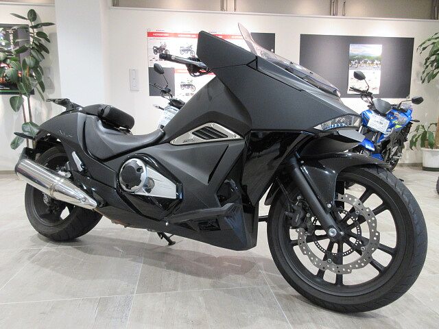 俺が勝手に勧めたい 時代を先取りしすぎた近未来的バイク ホンダ Nm4
