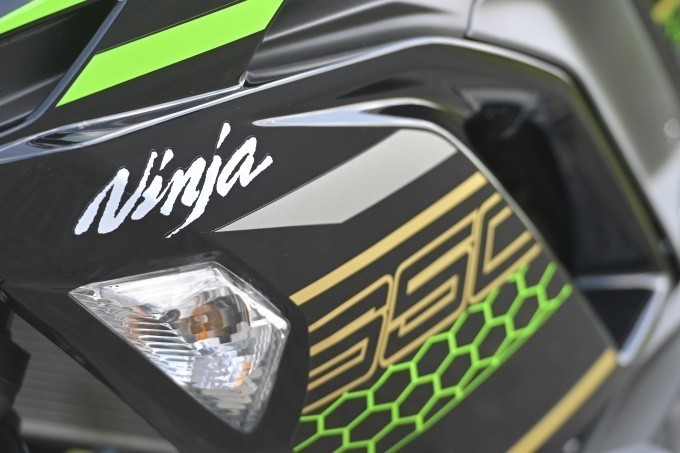 ninja650_4_4.jpg