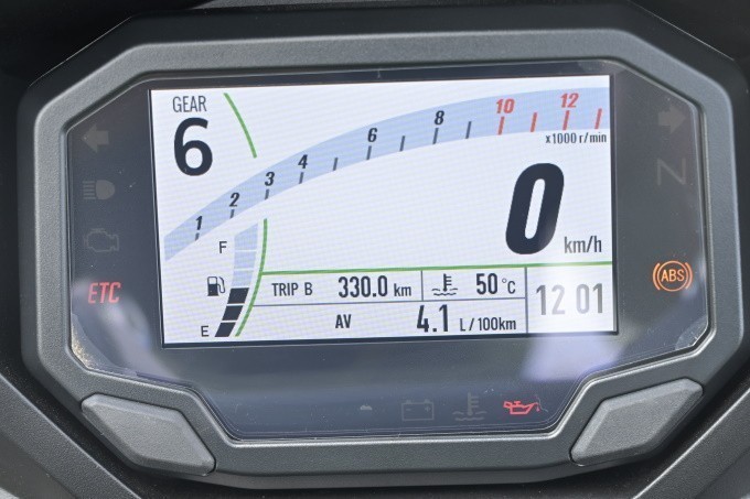 ninja650_4_5.jpg