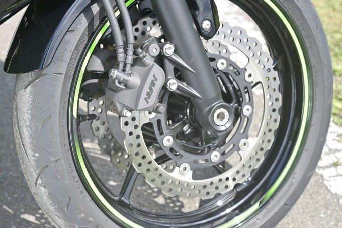 ninja650_5_6.jpg
